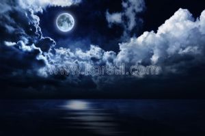 Gece-Ay-Bulutlar-Deniz